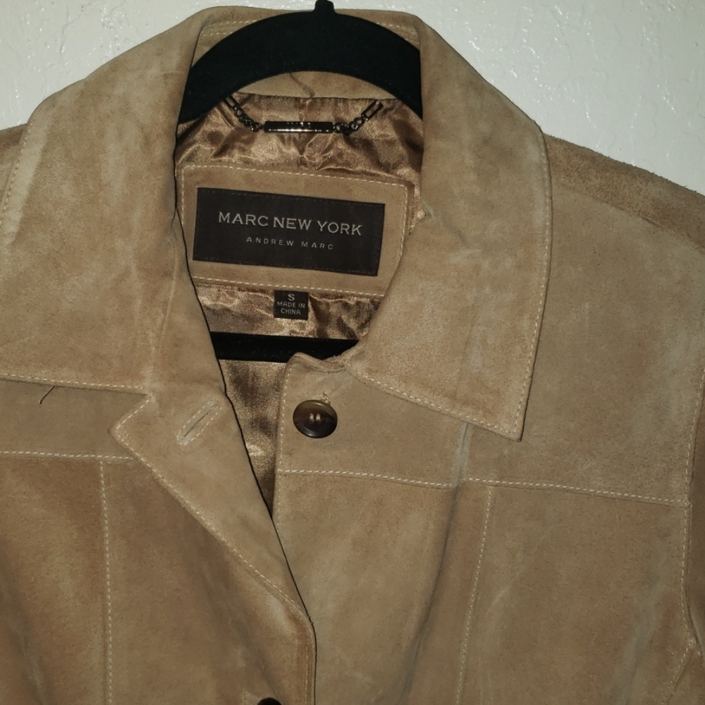 Jacket - Picture 2 of 5